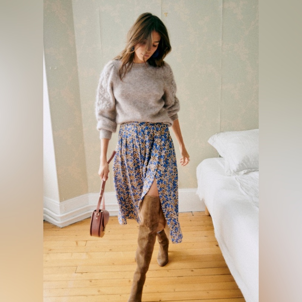 Sézane Alicia Skirt in Blue Floral Print Size FR 36 / US 4